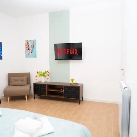 Apartamento Comfort And Metro 2 Steps Away, Perfect For 3 Guests Roma