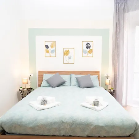Comfort And Metro 2 Steps Away, Perfect For 3 Guests Roma