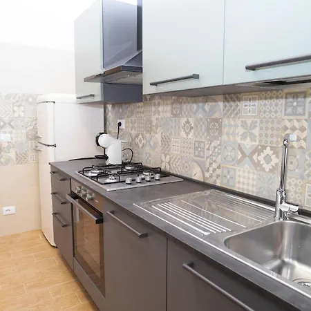 Apartmán Comfort And Metro 2 Steps Away, Perfect For 3 Guests *